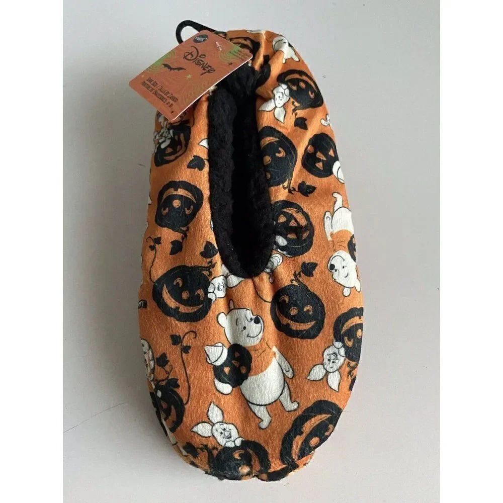 Disney Winnie The Pooh Snuggle Toes No Slip Slipper Socks Halloween  Sz 4-10 NEW